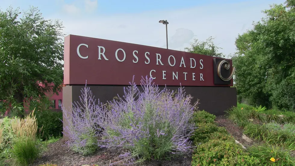 Crossroads Center Temporarily Closes