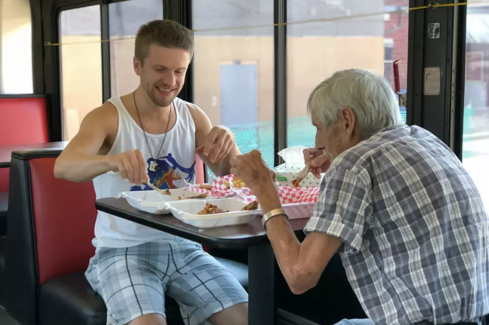 Lily's Wings Brings New Mobile Restaurant to St. Cloud [VIDEO]