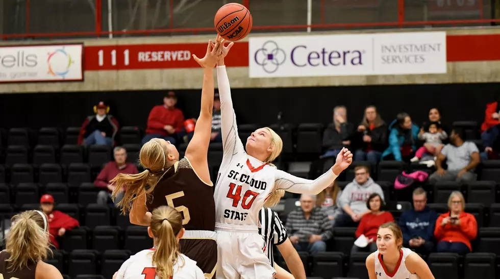 SCSU Routs Winona for 10th Straight Win