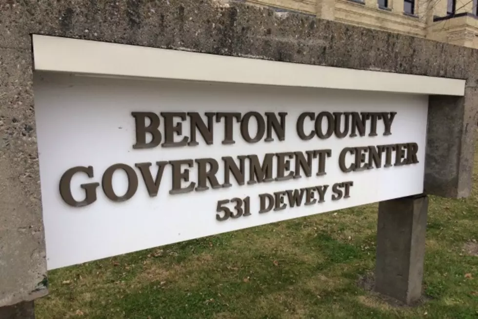 Benton County Approves Salary Increases for Elected Officials