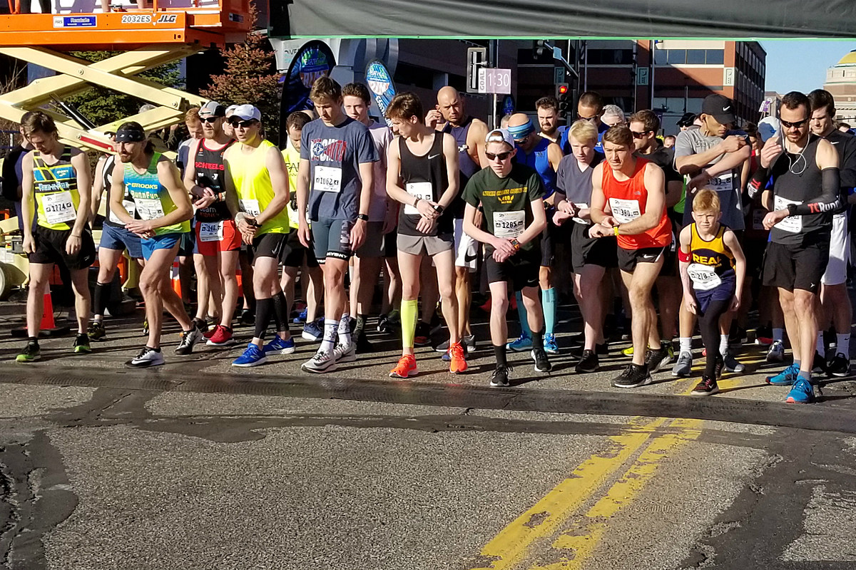 Runners Race Through St. Cloud in Earth Day Half Marathon [VIDEO]