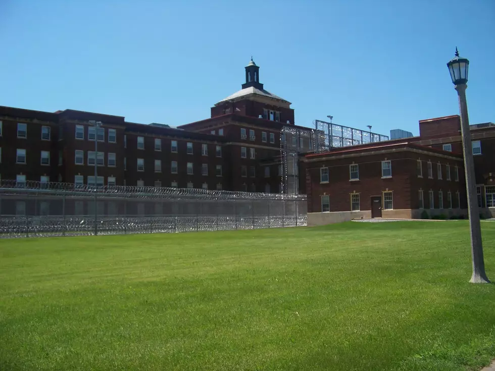 ACLU-MN Sues To Release Moose Lake Inmates Due to COVID-19