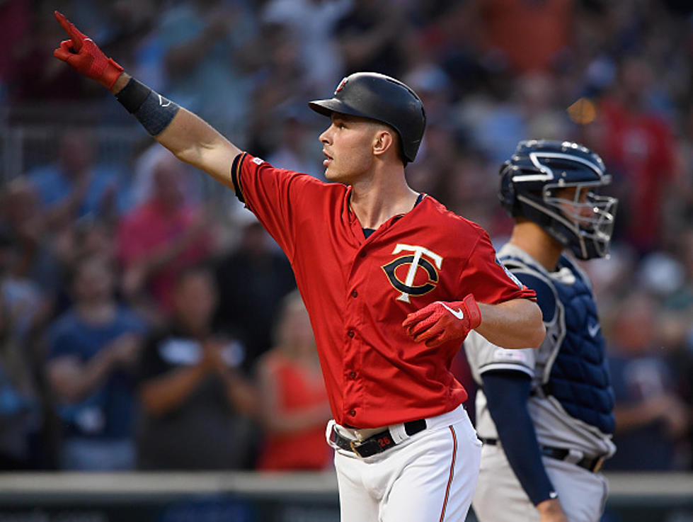 Twins Top White Sox in Season Opener