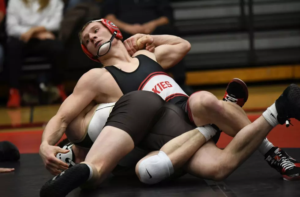 SCSU Wrestlers Closing In On Own National Record