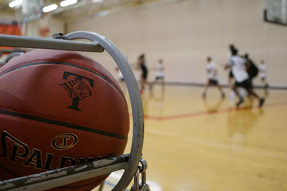 Insider: Gyms, Youth Sports to Get Guidance Monday on Reopening