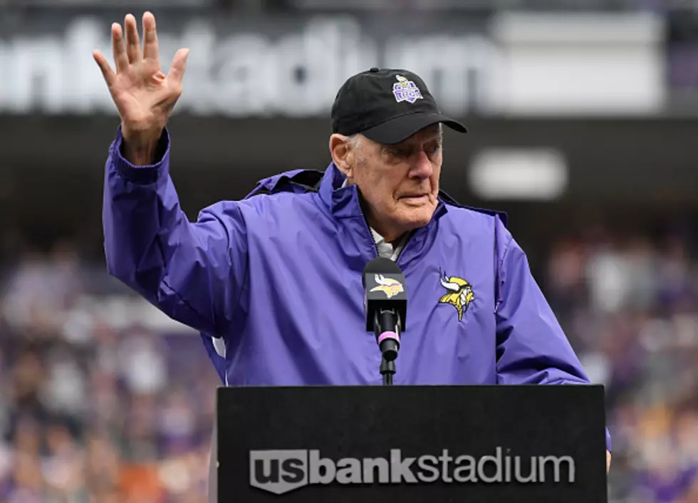 Former Minnesota Vikings Head Coach Bud Grant Passes Away