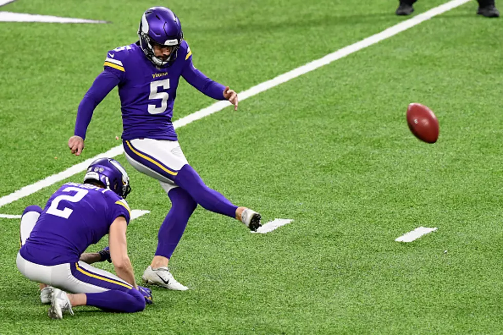 Poor Kicking Costs Vikings in Tampa Bay