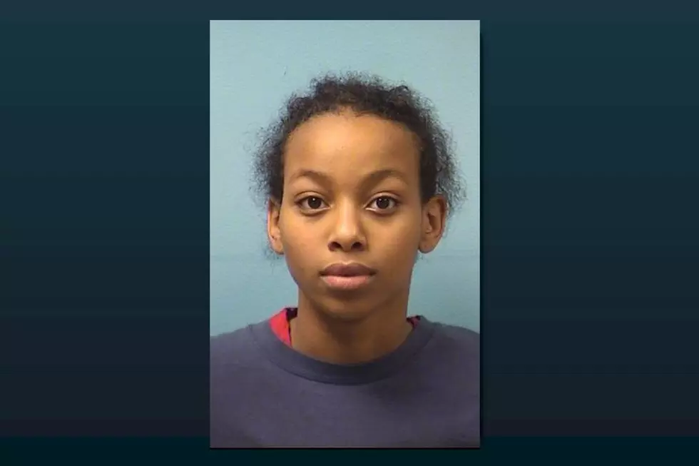 Woman Accused of Attacking a Man With a Knife