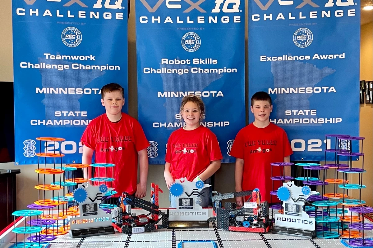 Central Minnesota Team Headed to Vex Robotics World Championships