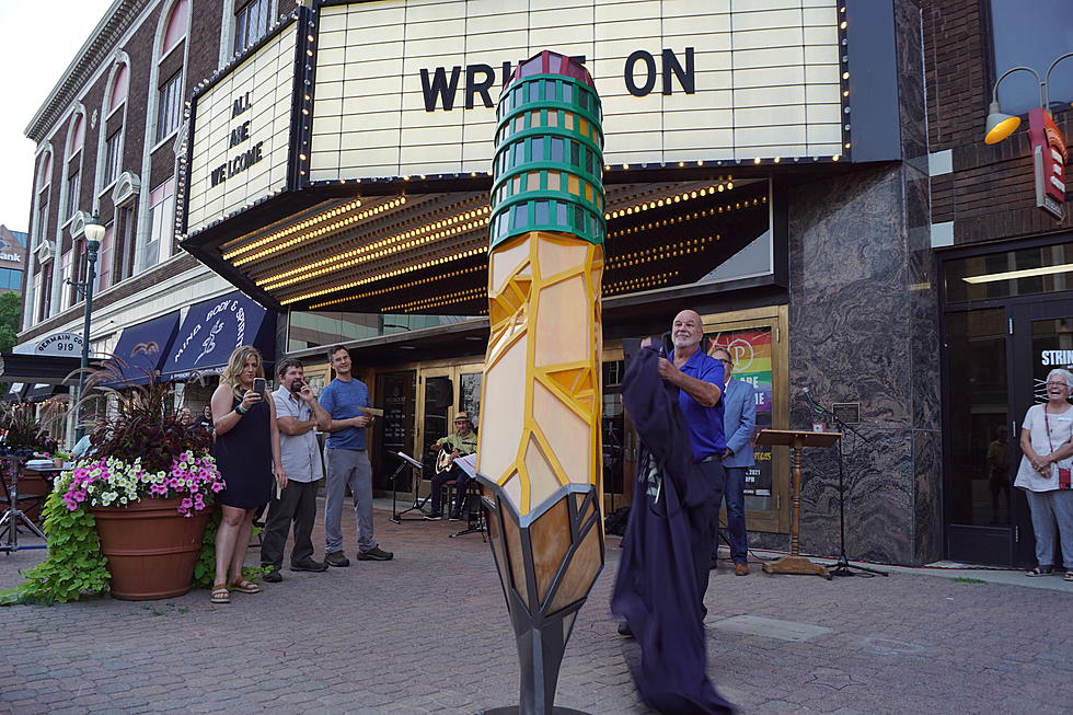 New Sculpture Unveiled to Celebrate Paramount’s 100th Anniversary in St. Cloud