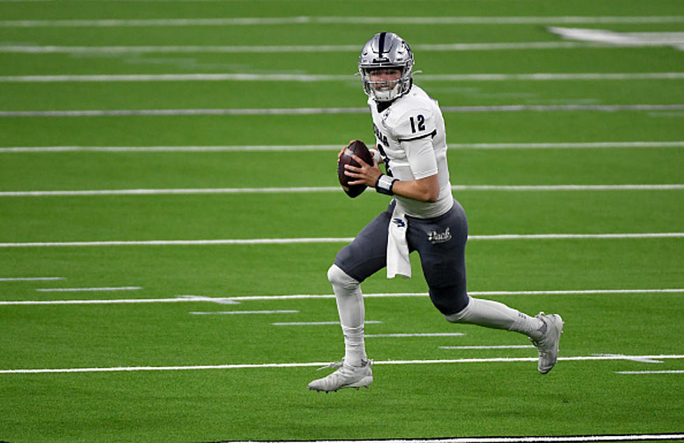 Quarterback Options for the Vikings in the 2022 NFL Draft [PHOTOS]