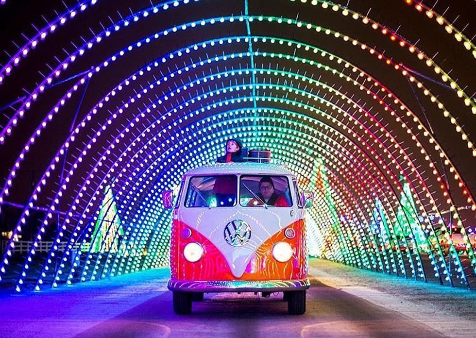 Christmas in Color Drive-Thru Light Show Returns to Valleyfair