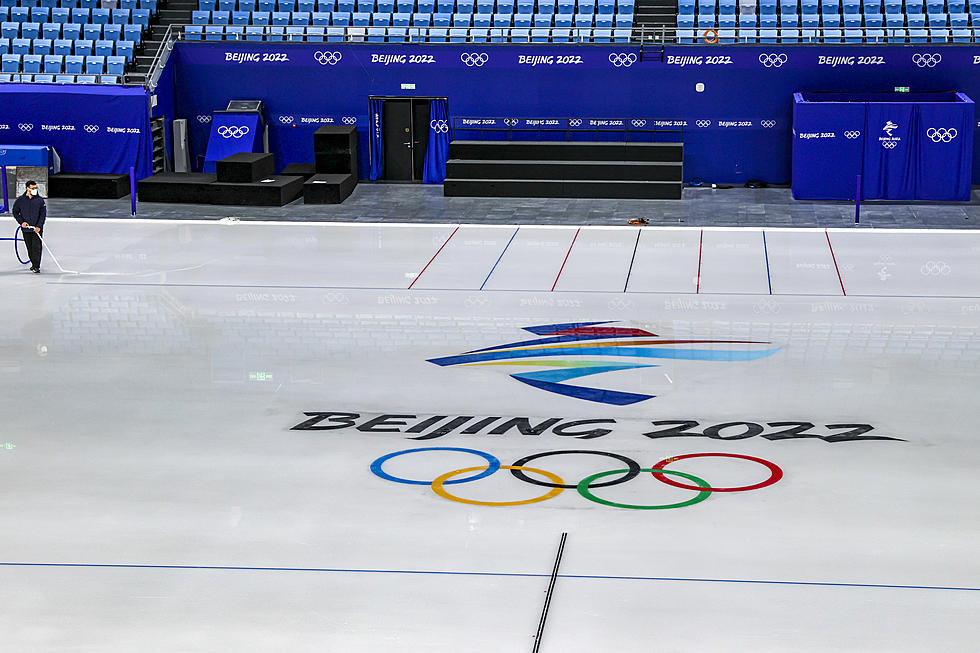 U.S. Olympic Men’s Hockey Team Beats Canada in Preliminary Round