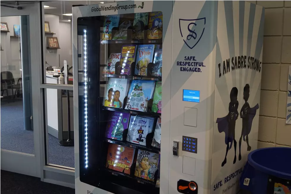 New Book Vending Machine Getting Students Excited About Reading