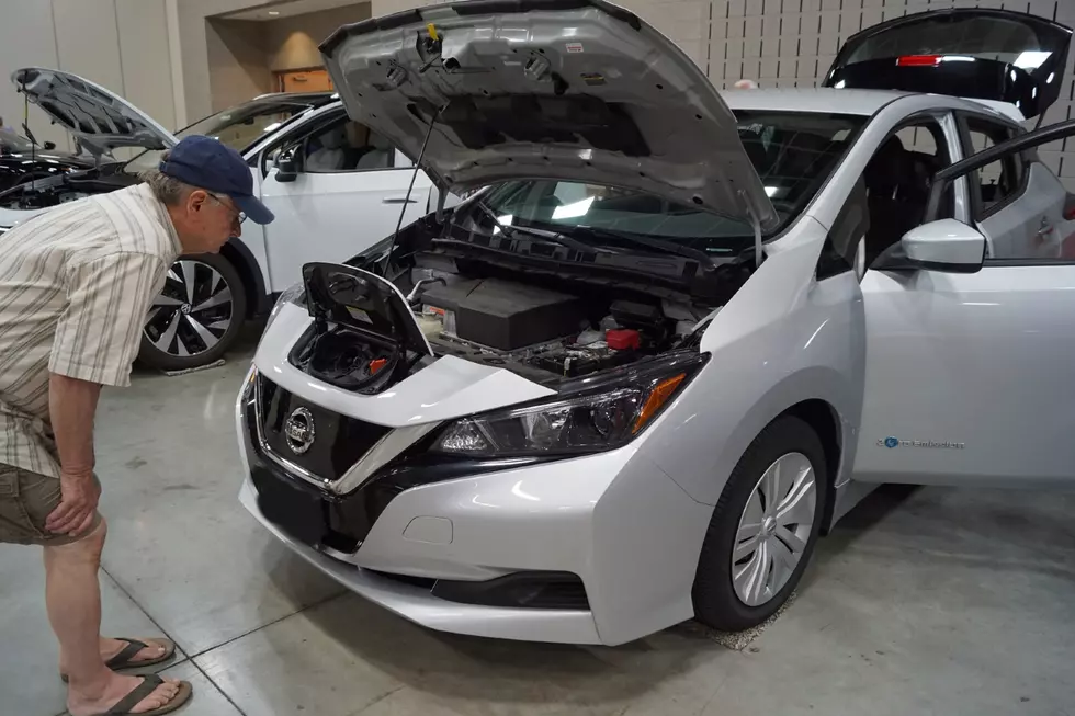 Electric Vehicles Showcased at St. Cloud Expo [PHOTOS]