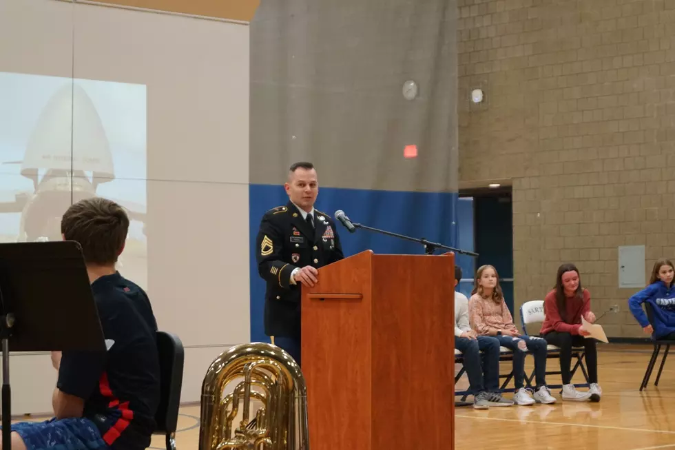 Sartell Middle School Students, Staff Honor Local Veterans