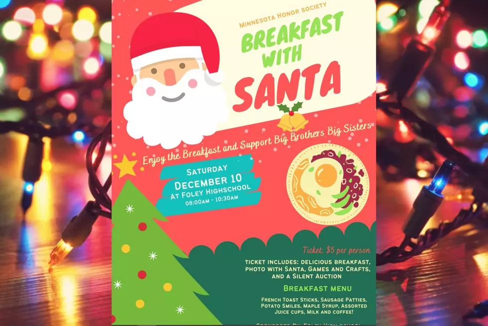 Santa Stops in Foley Saturday!