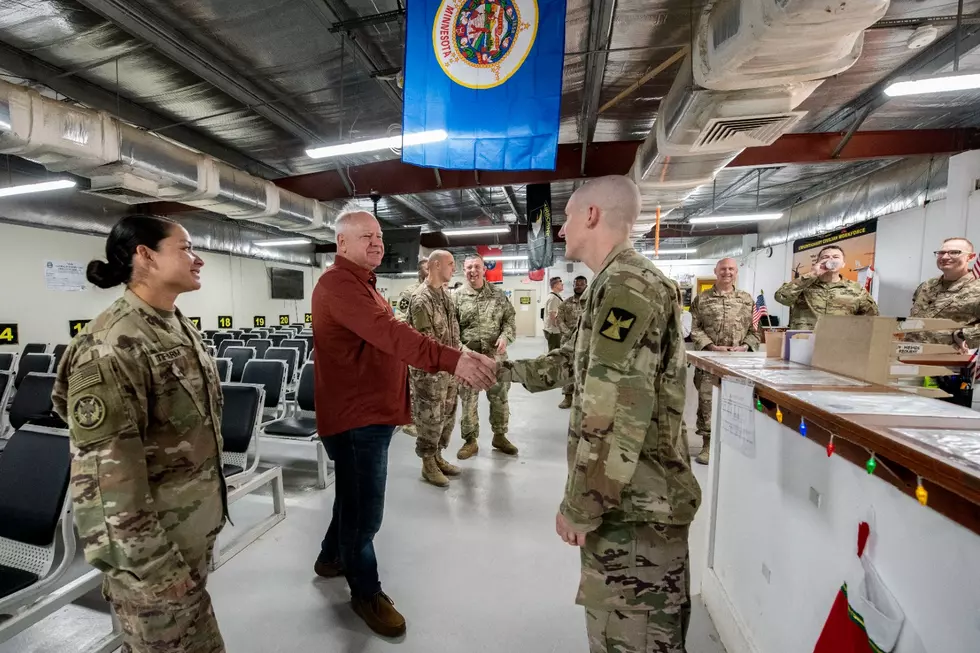 Walz Visits Minnesota National Guard Members in Kuwait [PHOTOS]