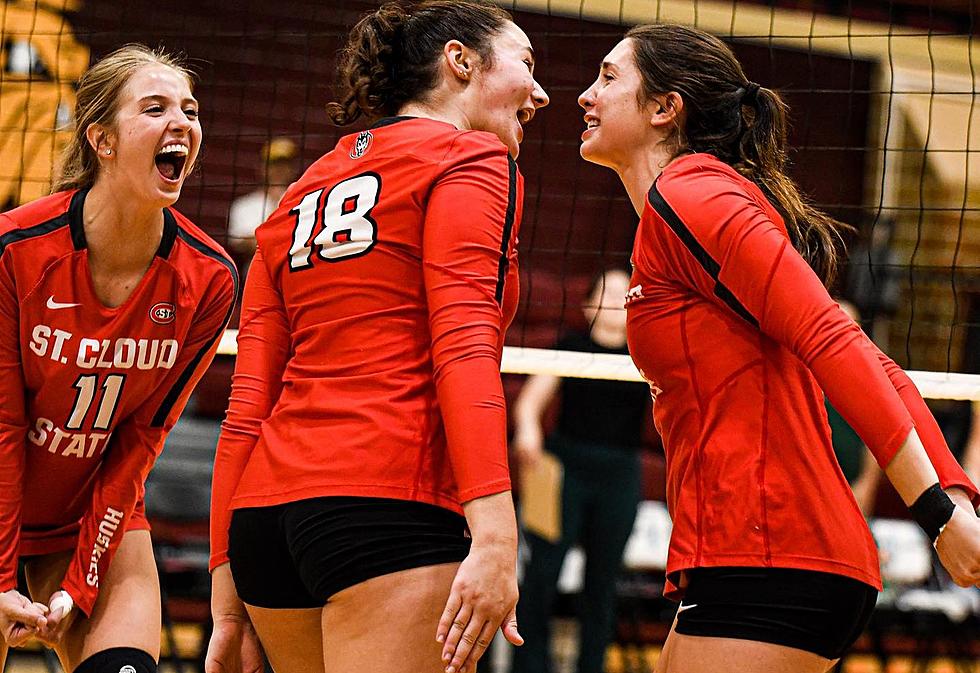 #6 SCSU Volleyball Hosting #1 Wayne State at Halenbeck Hall