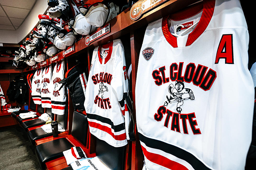 SCSU Plays at &#8220;Hockey Day in Minnesota&#8221;