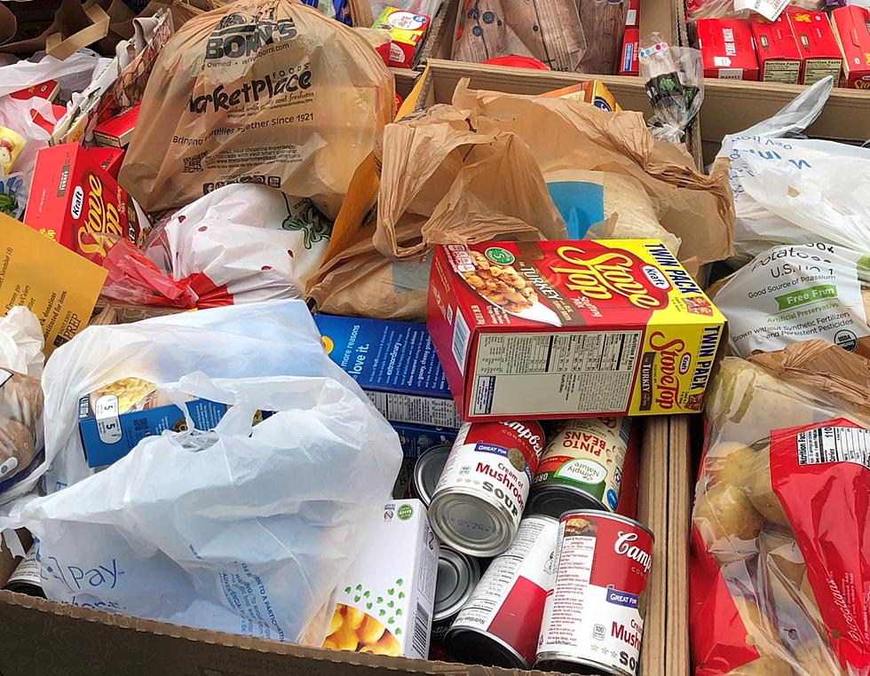 St. John’s Prep Students Help Provide Thanksgiving Meals