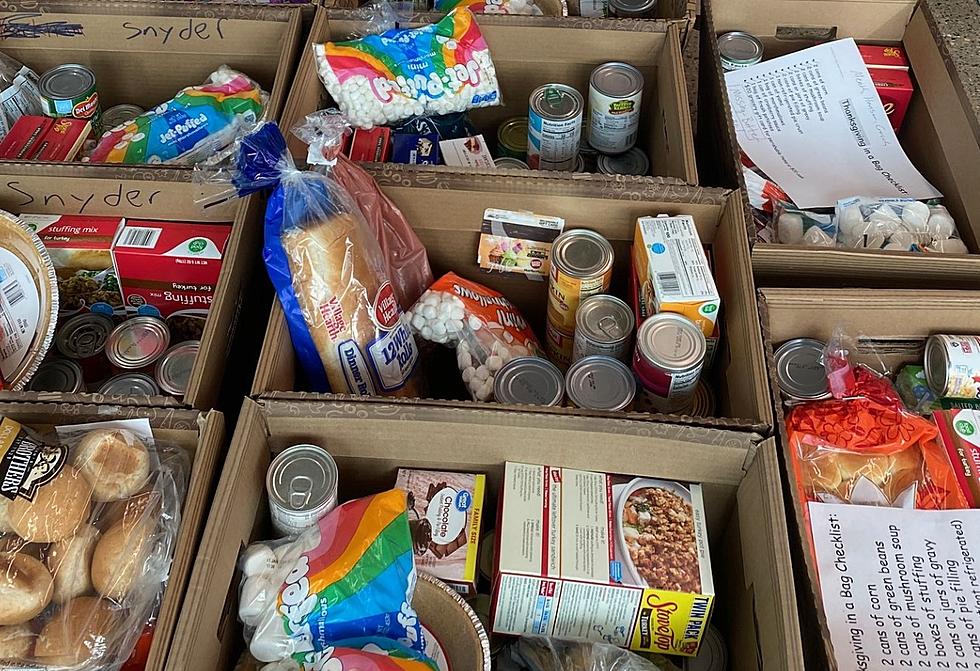 Sartell-St. Stephen Students Providing Thanksgiving In A Box