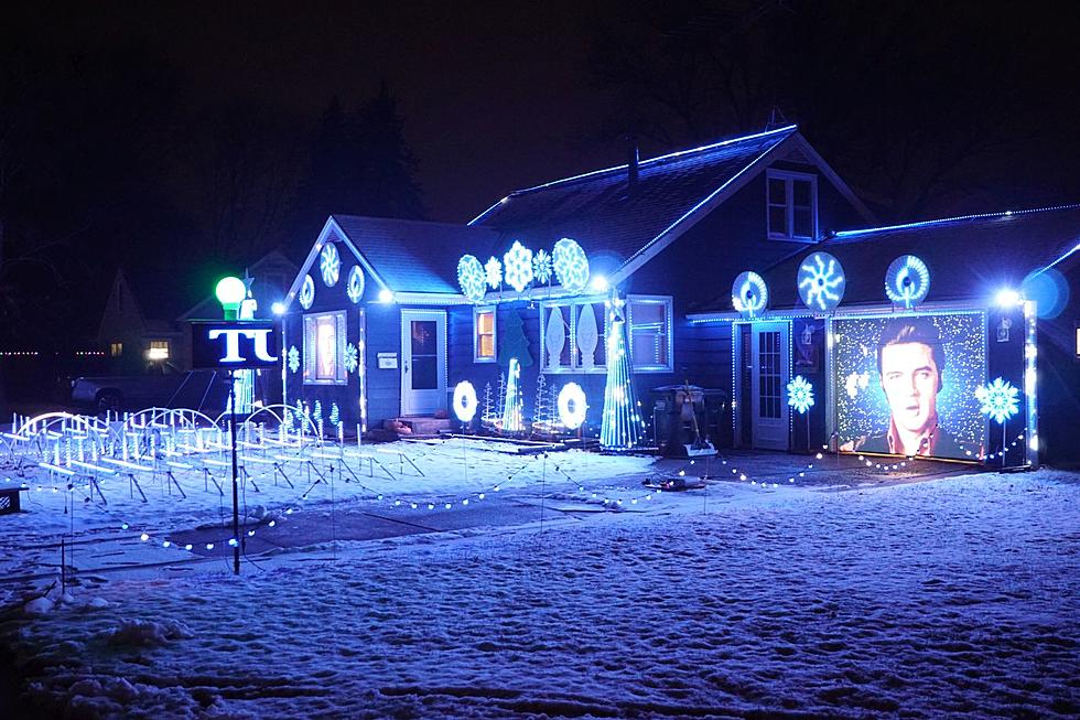 Display Lights Up Holidays In Cold Spring