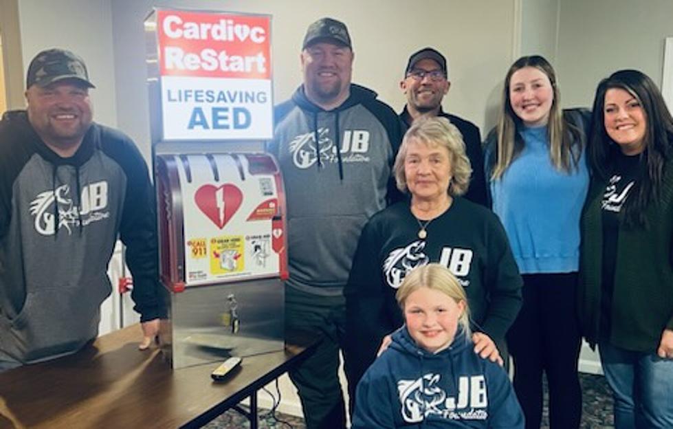 Girl&#8217;s Lemonade Stand For AED Unit Touches Dentist&#8217;s Heart