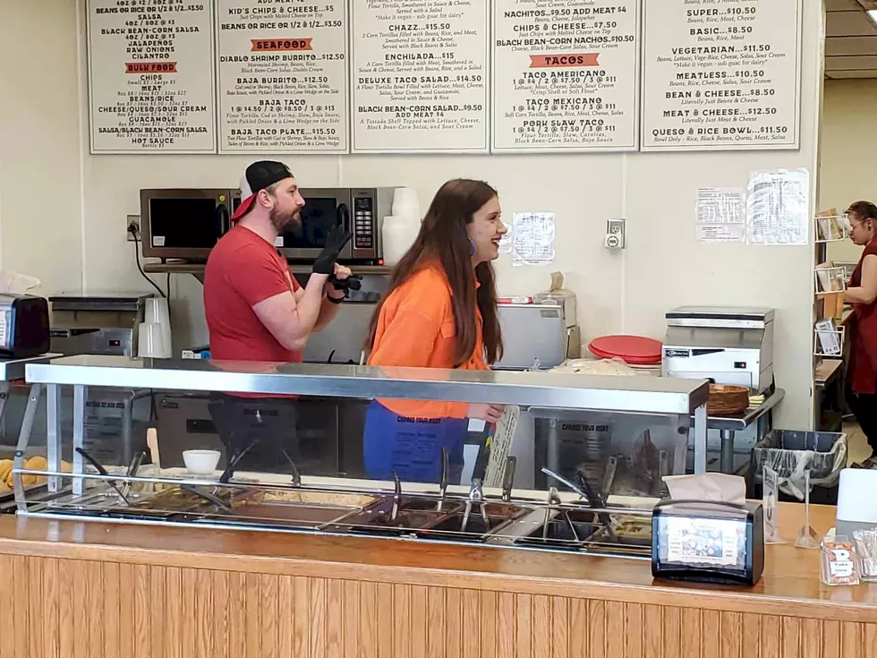 Video Crew Shoots Segments at St. Cloud Restaurant for Online Show [GALLERY]