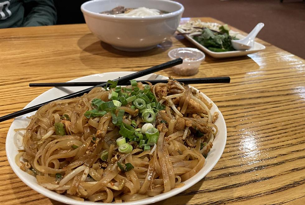 World Food Tour: Nana&#8217;s Asian Bistro in Sartell