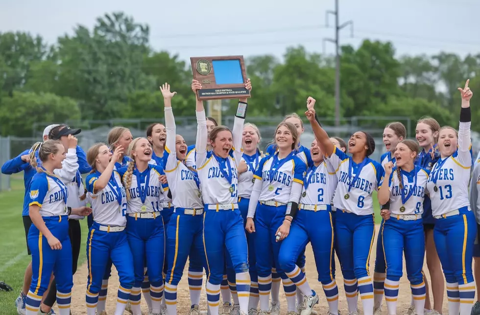 Cathedral Softball Takes 3rd at State Tourney