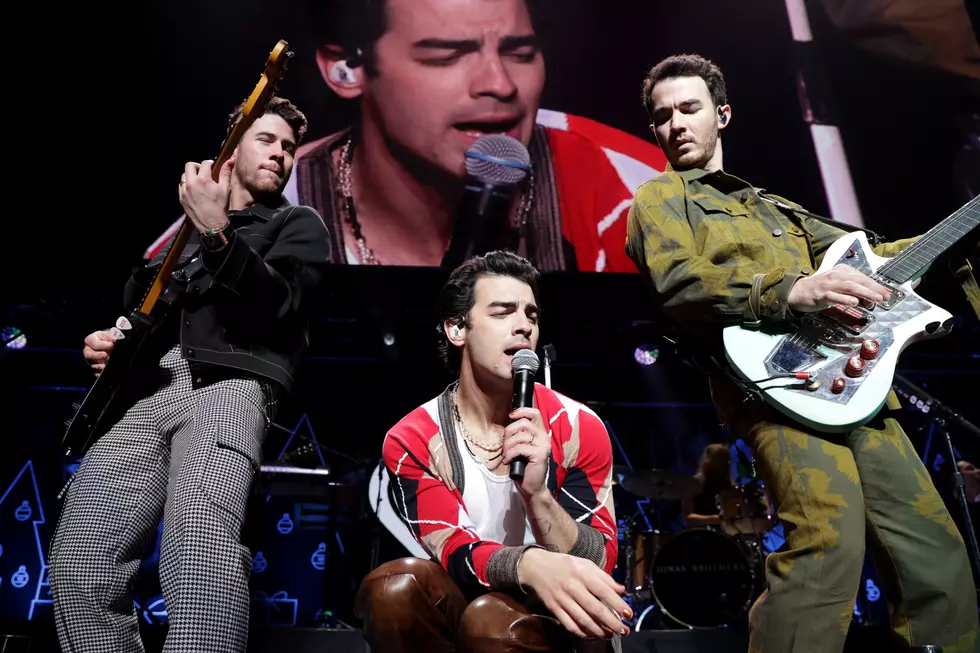 iHeartRadio Hot 99.5 Jingle Ball 2021 - Show