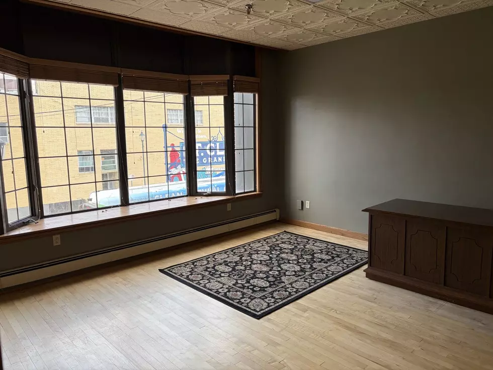 Second-floor artist space/Jim Maurice