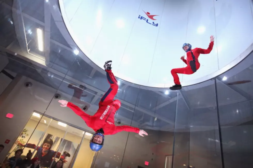 Indoor Skydiving Competition is Mesmerizing 
