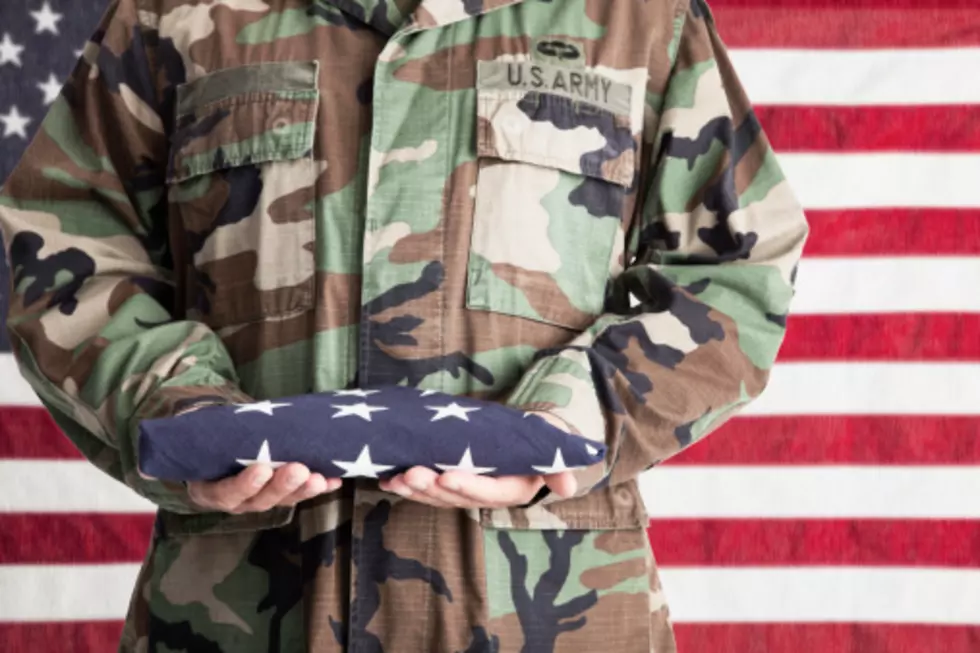 Bill Would Force Illinois Employers To Give Vets Day Off