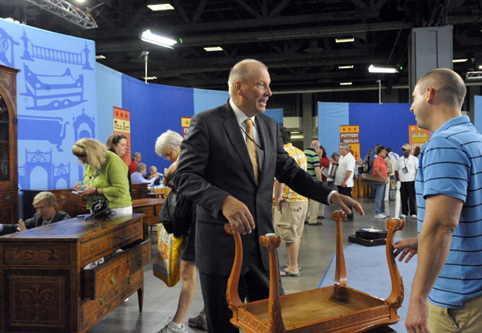 Record Valuation on Antiques Roadshow Shocks Collector