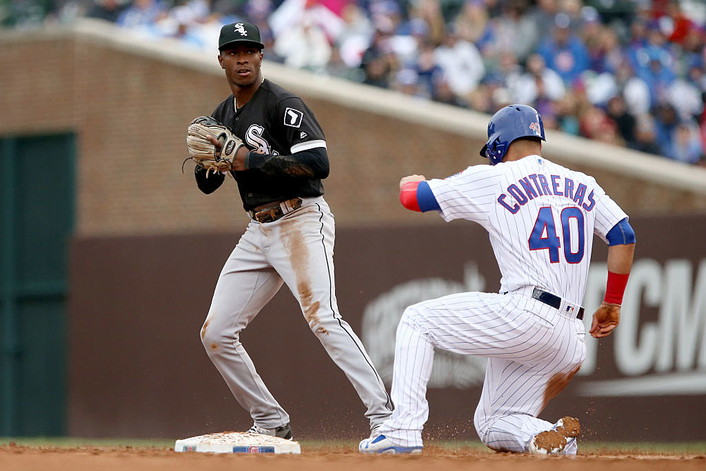 Video shows Cubs, White Sox fans fighting during Sunday's game on South Side