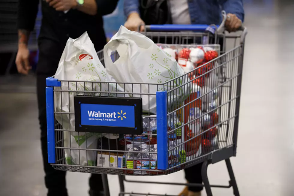 Bizarre Family Behavior at Eau Claire, Wisconsin Walmart