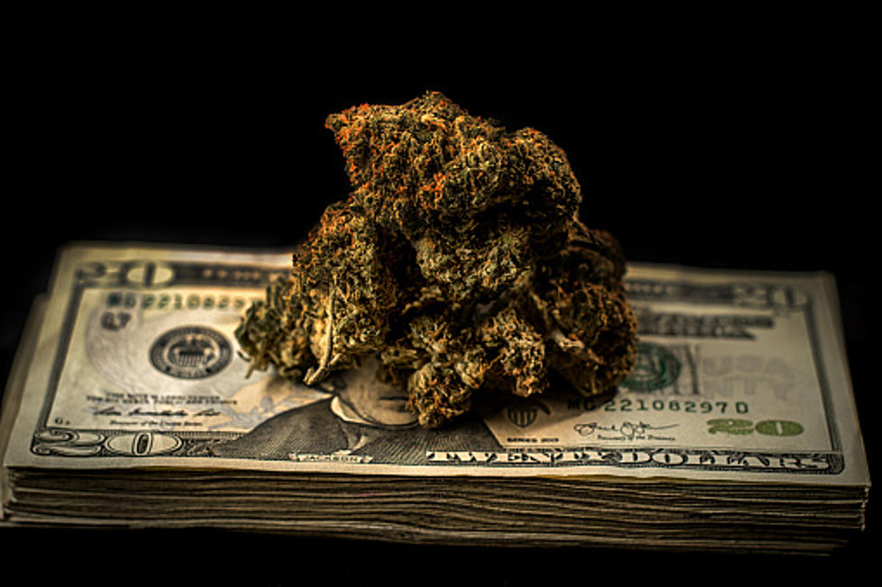 Illinois Weed Sales Bring In Over $63 Million In August