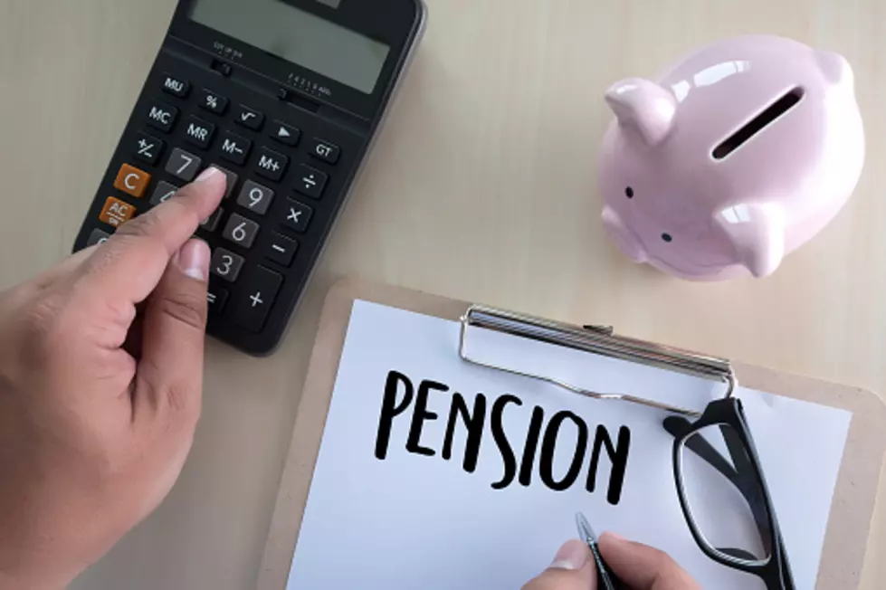 Illinois Policy&#8217;s Adam Schuster Talks Pension Reform In Illinois