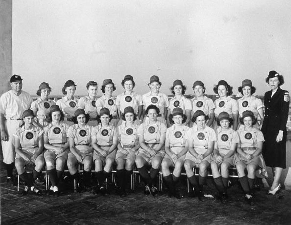 The story of the Rockford Peaches coming to the stage in Rockford