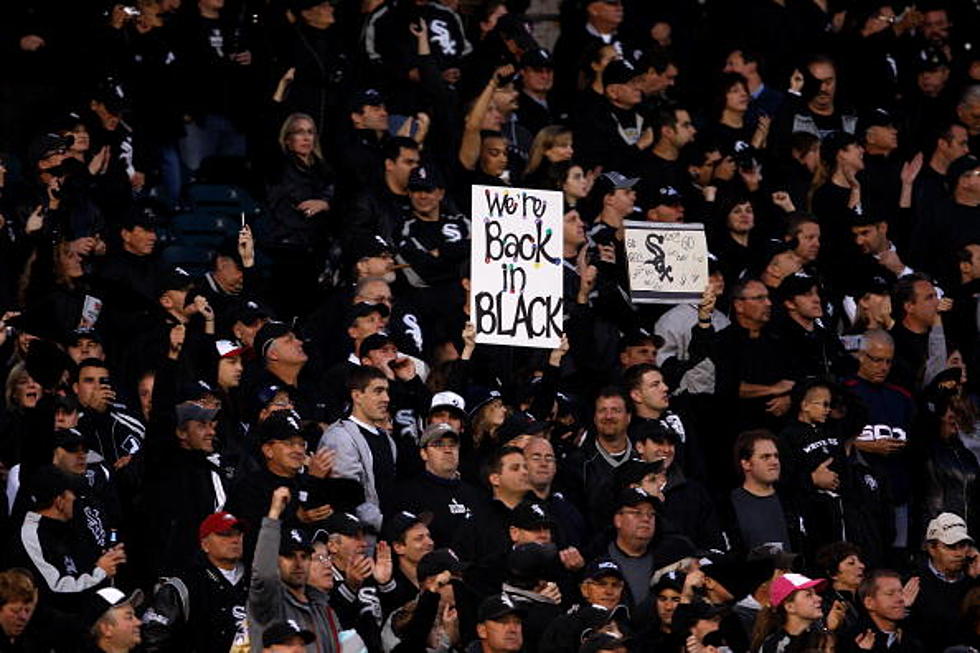 The White Sox Are Asking Fans To Go Blackout For Playoffs