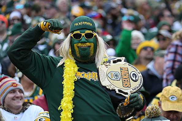 The Packers stock sale drums up excitement from loyal fans