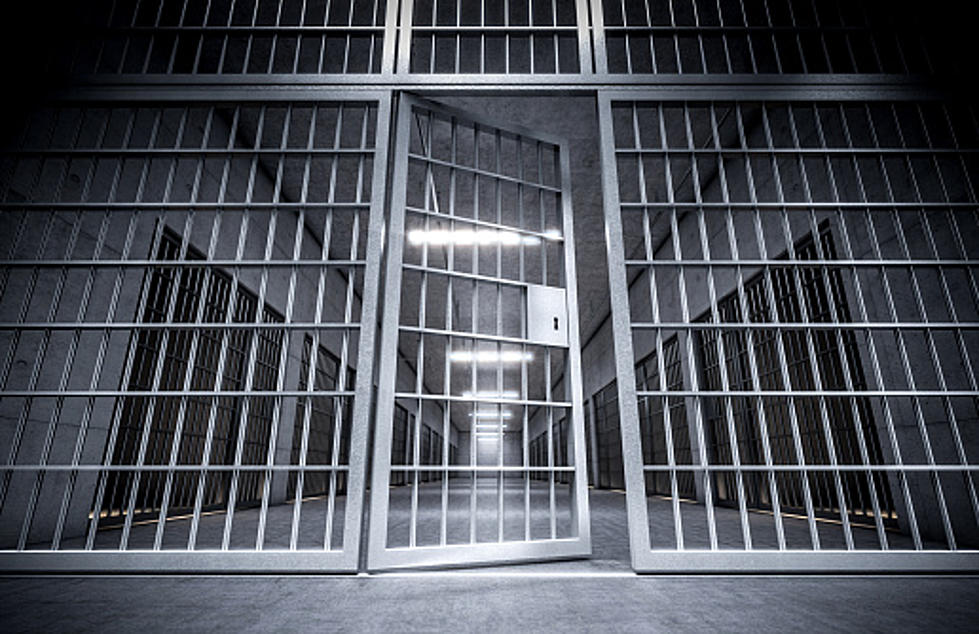 Illinois Prisons Say No New Inmates, Winnebago County Affected