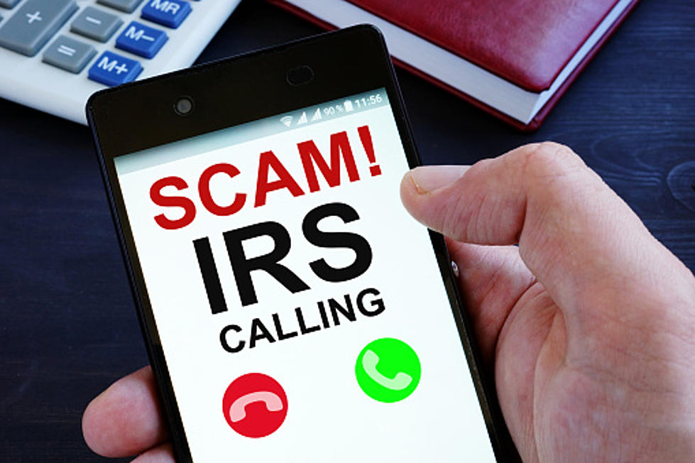 Wisconsin Cop Calls Back an IRS Phone Scammer, This is Awesome. (Video)