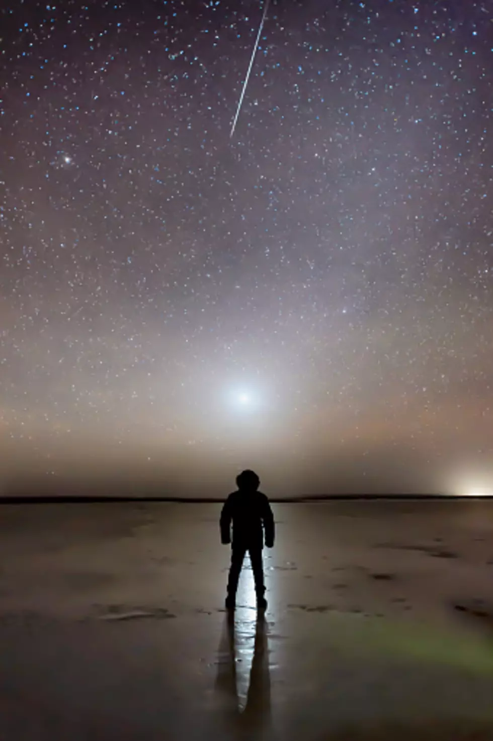 Illinois&#8217; 1st Day Of Winter Includes Meteor Showers Overhead