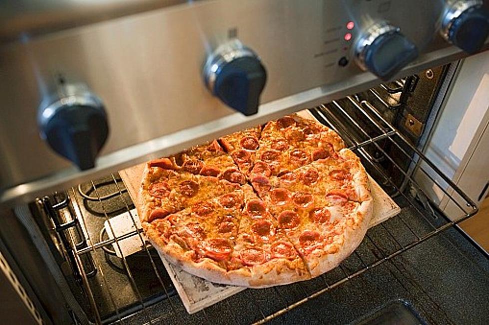 Best Frozen Pizza? Website Says It&#8217;s This Illinois-Made Favorite