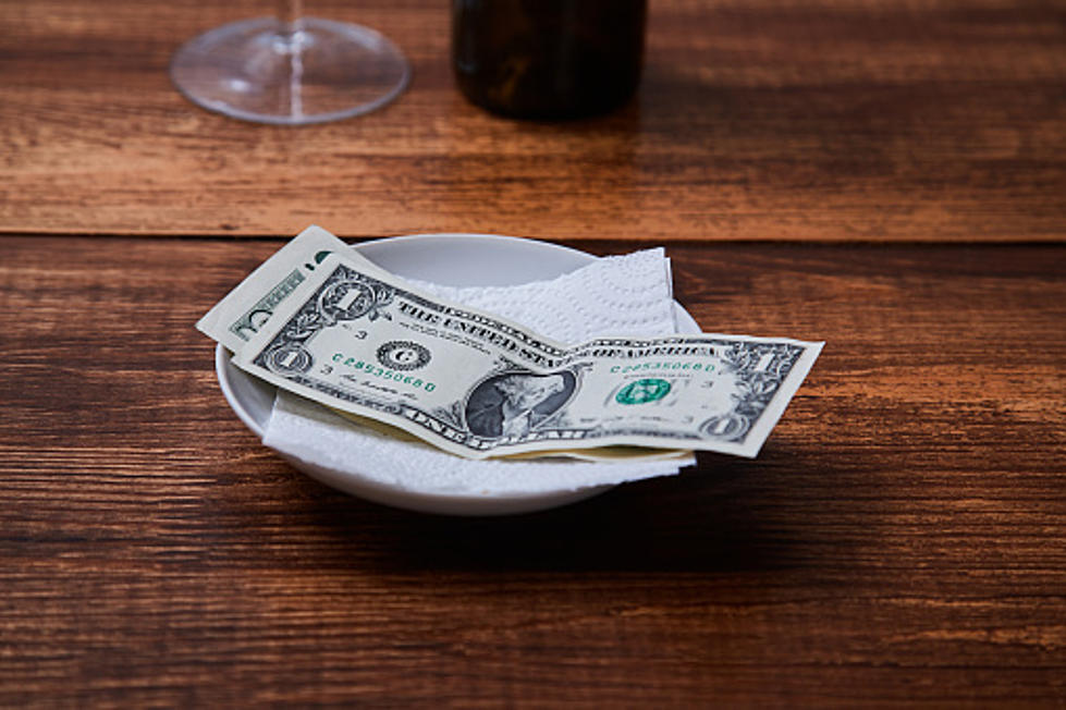 Survey Says: Illinois Residents Are America's Very Worst Tippers