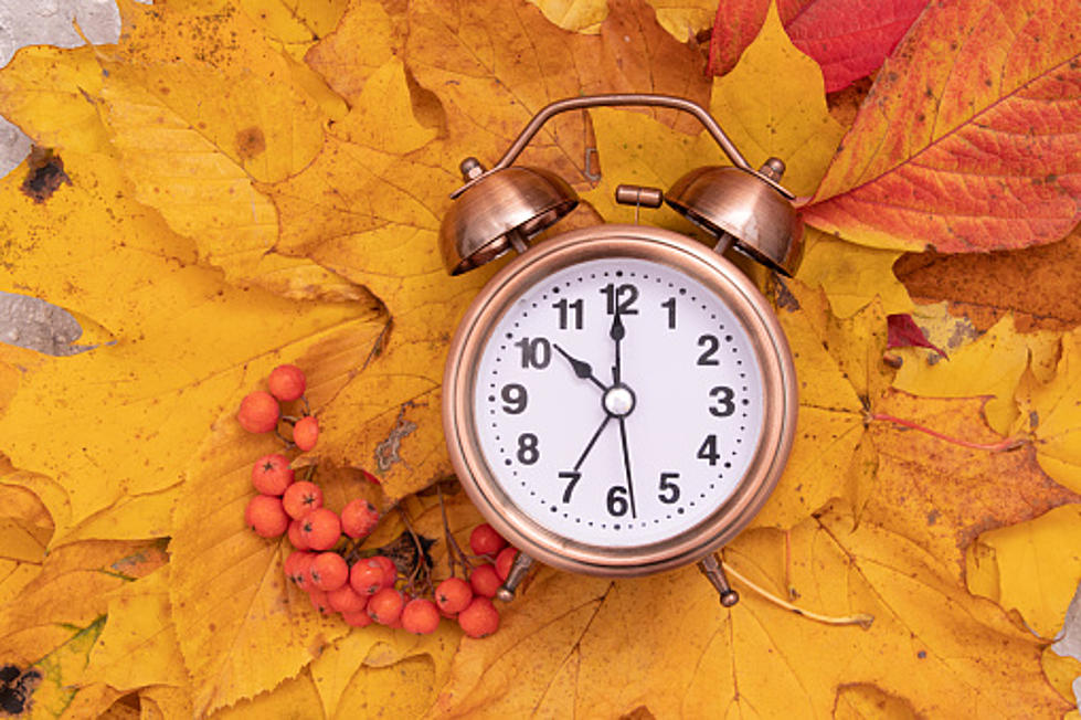 It’s Almost Time: When To Change Your Clocks Back In Illinois