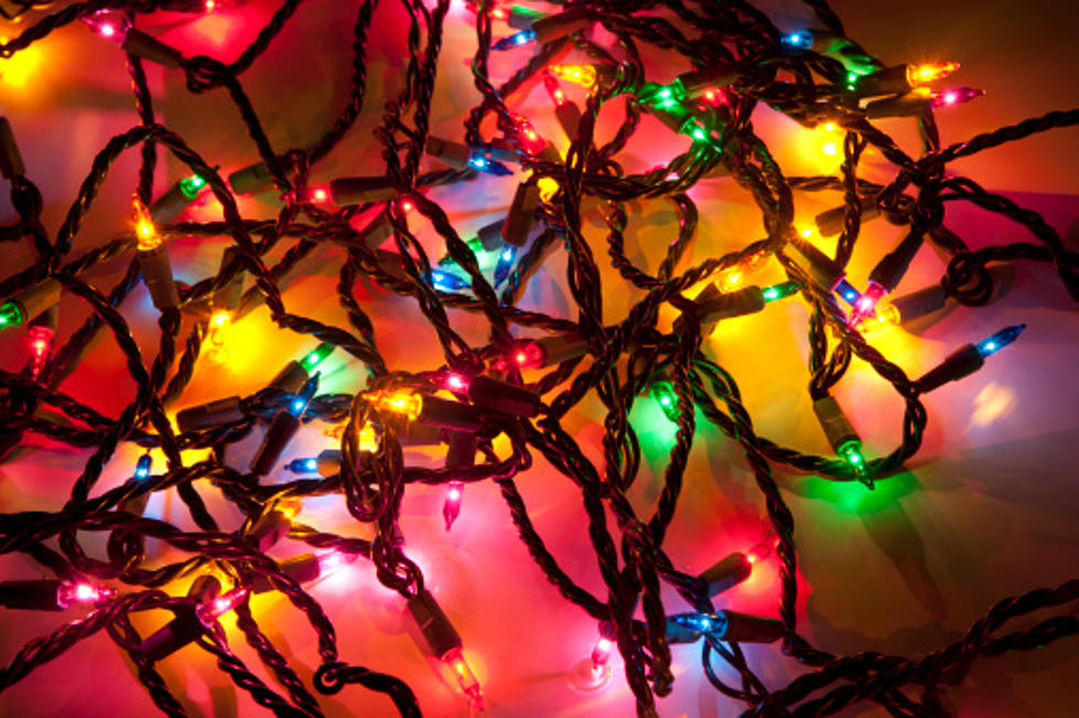 Incandescent Light Ban: What About Christmas Lights In Illinois?